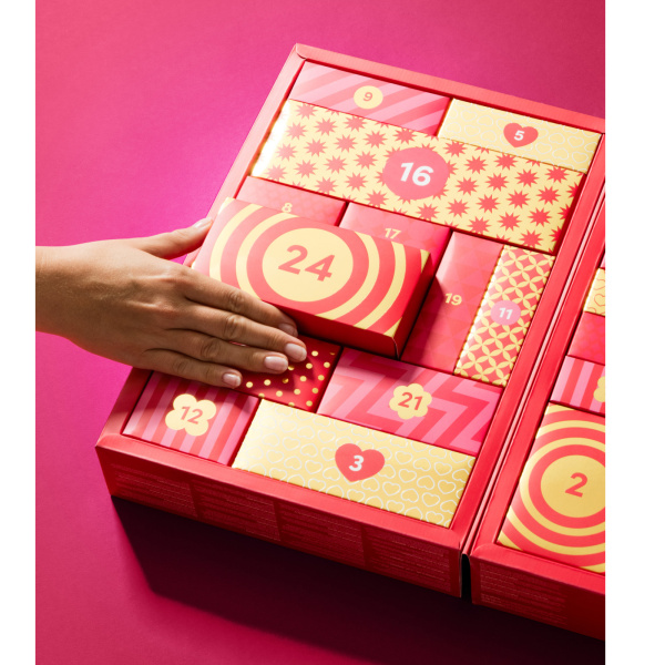 Couples Advent Calendar 2025 87468 - Brand Handshots
